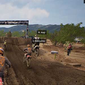 mode carrière MXGP PRO